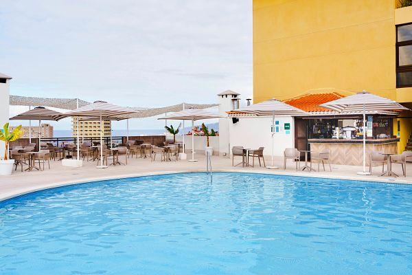 Premium day pass experience Inclusive Collection by Hyatt Premium day pass experience Inclusive Collection by Hyatt