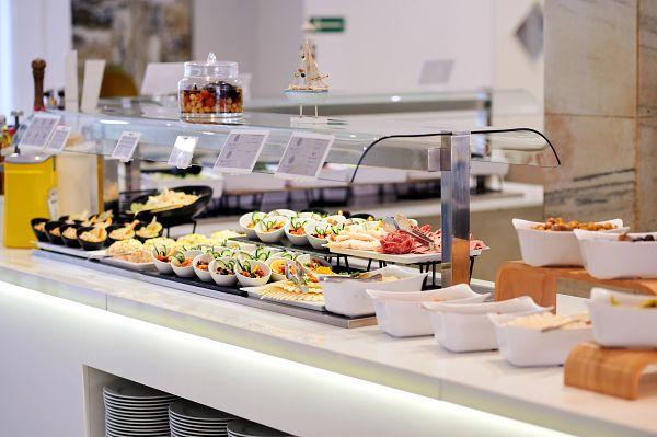Buffet Lunch Inclusive Collection by Hyatt Buffet Lunch Inclusive Collection by Hyatt