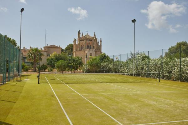 Active Escape: includes 1-hour tennis class + 2-hour spa access Inclusive Collection by Hyatt Active Escape: includes 1-hour tennis class + 2-hour spa access Inclusive Collection by Hyatt
